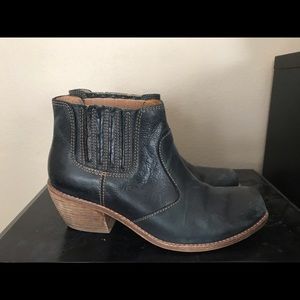 Latigo Anthropologie Booties 8